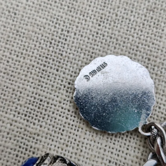 Vintage STERLING charm bracelet - Picture 9 of 11